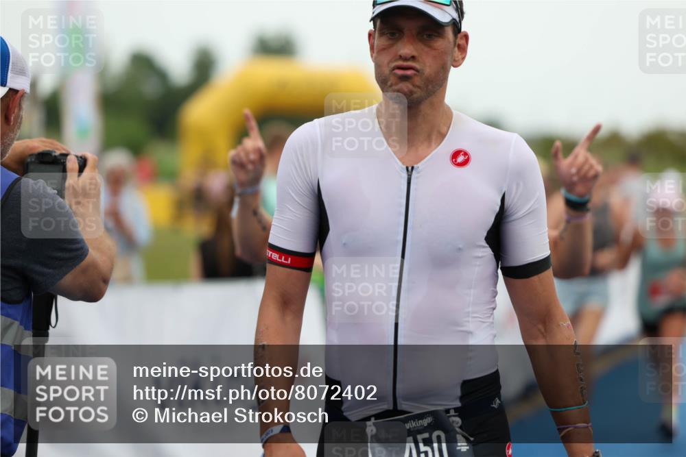 22.06.2025 - Viking Triathlon Michael Strokosch http://msf.ph/oto/8072402 22.06.2025 15:37:06 Ziel 450, 480, 659 meine-sportfotos.de