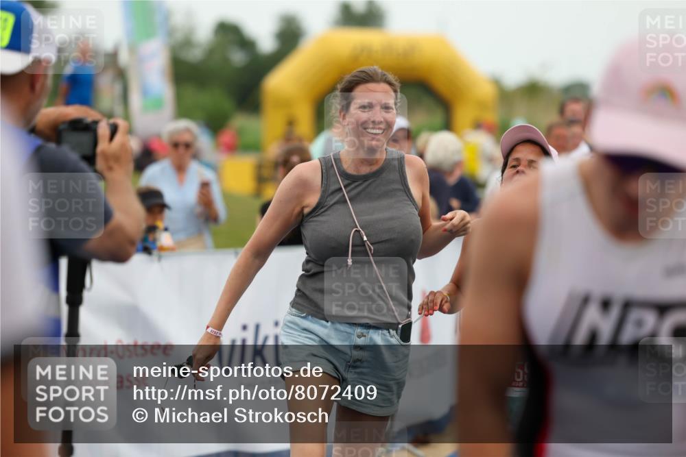 22.06.2025 - Viking Triathlon Michael Strokosch http://msf.ph/oto/8072409 22.06.2025 15:37:08 Ziel 450, 480, 659 meine-sportfotos.de
