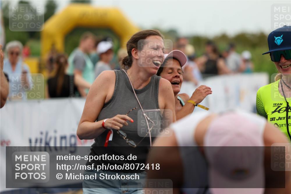 22.06.2025 - Viking Triathlon Michael Strokosch http://msf.ph/oto/8072418 22.06.2025 15:37:09 Ziel 450, 480, 659 meine-sportfotos.de