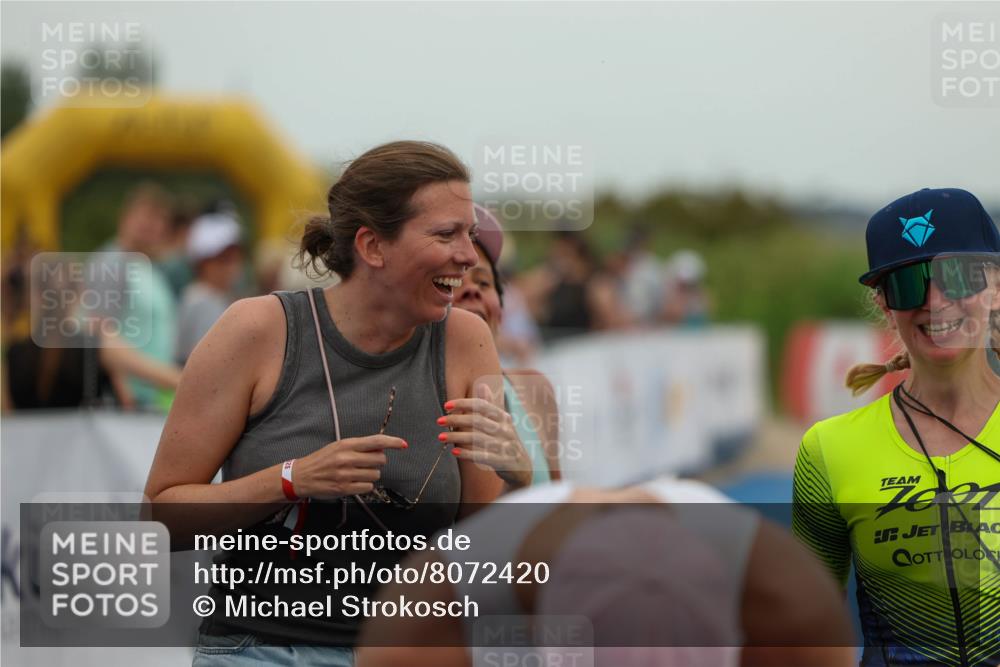 22.06.2025 - Viking Triathlon Michael Strokosch http://msf.ph/oto/8072420 22.06.2025 15:37:09 Ziel 450, 480, 659 meine-sportfotos.de