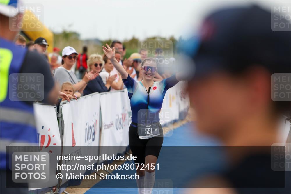 22.06.2025 - Viking Triathlon Michael Strokosch http://msf.ph/oto/8072451 22.06.2025 15:37:39 Ziel 551 meine-sportfotos.de