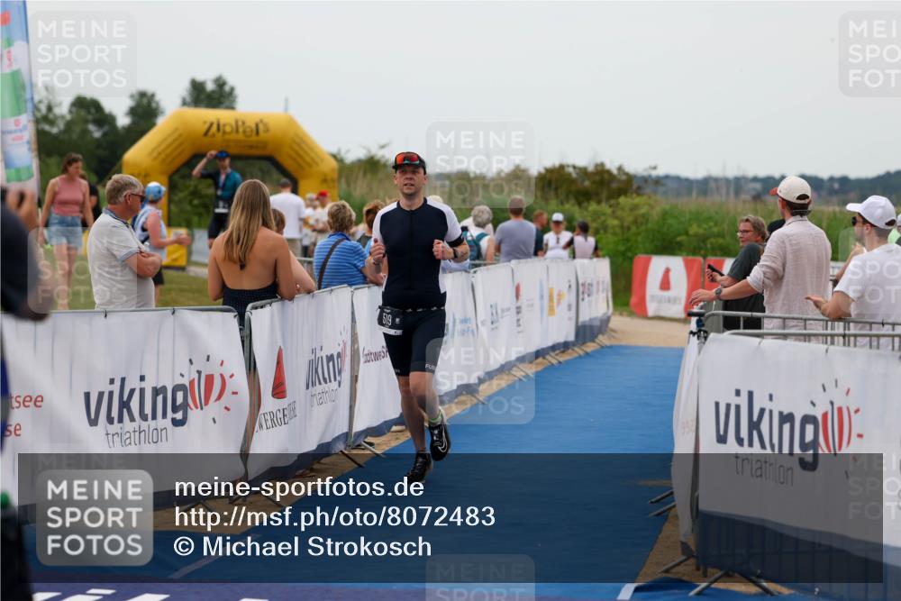 22.06.2025 - Viking Triathlon Michael Strokosch http://msf.ph/oto/8072483 22.06.2025 15:52:28 Ziel 519 meine-sportfotos.de