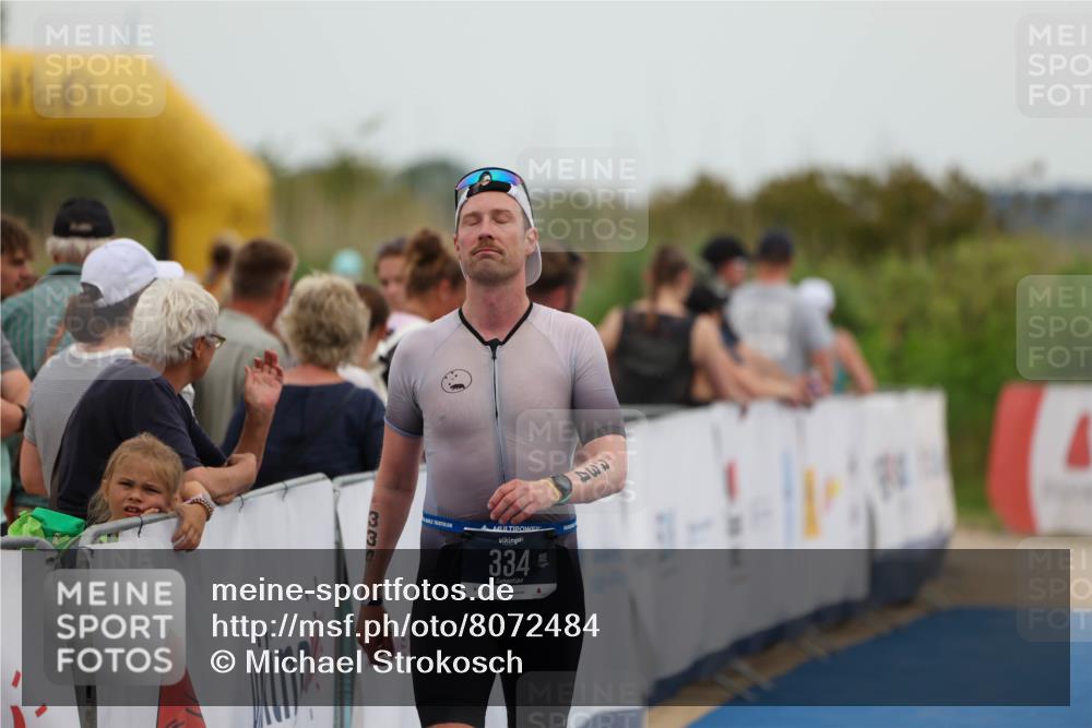 22.06.2025 - Viking Triathlon Michael Strokosch http://msf.ph/oto/8072484 22.06.2025 15:38:21 Ziel 334 meine-sportfotos.de