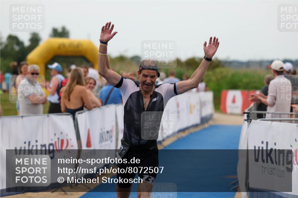 22.06.2025 - Viking Triathlon Michael Strokosch http://msf.ph/oto/8072507 22.06.2025 15:52:52 Ziel 463 meine-sportfotos.de