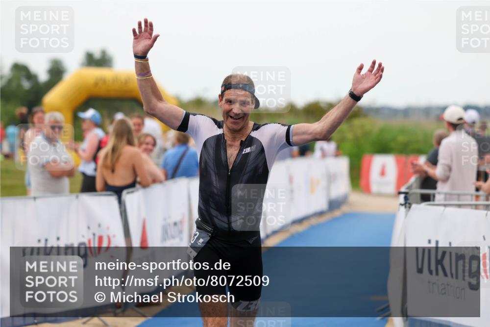 22.06.2025 - Viking Triathlon Michael Strokosch http://msf.ph/oto/8072509 22.06.2025 15:52:52 Ziel 463 meine-sportfotos.de