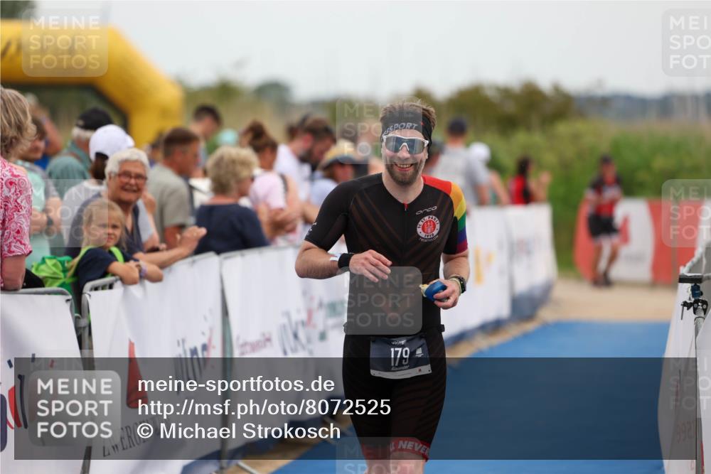 22.06.2025 - Viking Triathlon Michael Strokosch http://msf.ph/oto/8072525 22.06.2025 15:38:35 Ziel 179 meine-sportfotos.de