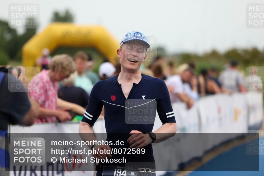 22.06.2025 - Viking Triathlon Michael Strokosch http://msf.ph/oto/8072569 22.06.2025 15:38:59 Ziel 194 meine-sportfotos.de