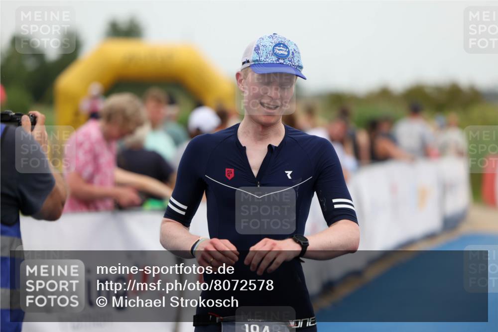 22.06.2025 - Viking Triathlon Michael Strokosch http://msf.ph/oto/8072578 22.06.2025 15:39:00 Ziel 194 meine-sportfotos.de