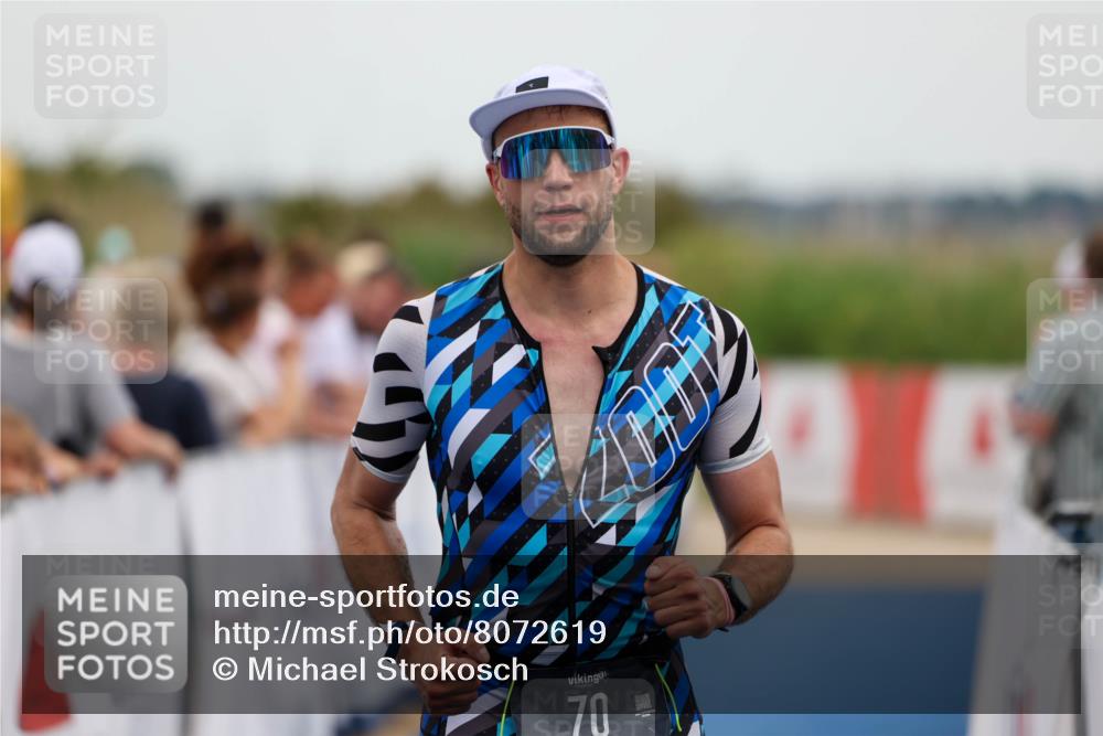 22.06.2025 - Viking Triathlon Michael Strokosch http://msf.ph/oto/8072619 22.06.2025 15:39:11 Ziel 70 meine-sportfotos.de