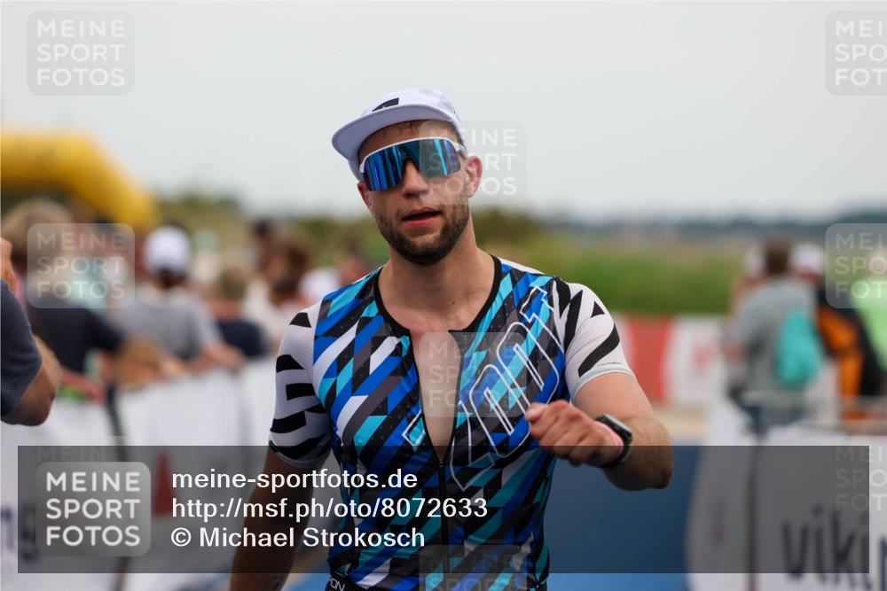 22.06.2025 - Viking Triathlon Michael Strokosch http://msf.ph/oto/8072633 22.06.2025 15:39:12 Ziel 70 meine-sportfotos.de