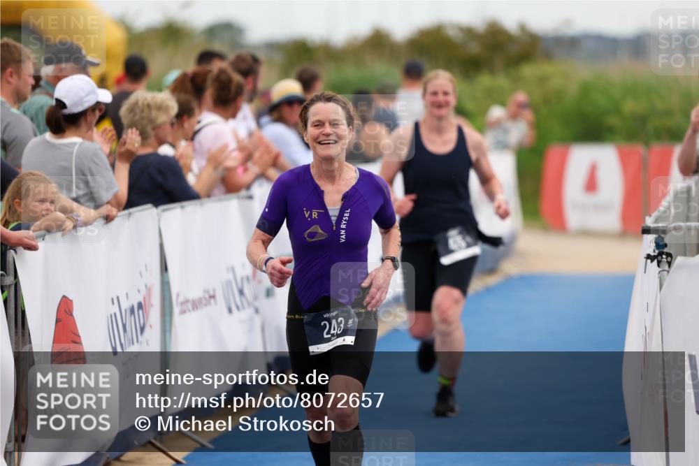 22.06.2025 - Viking Triathlon Michael Strokosch http://msf.ph/oto/8072657 22.06.2025 15:39:28 Ziel 243, 475 meine-sportfotos.de