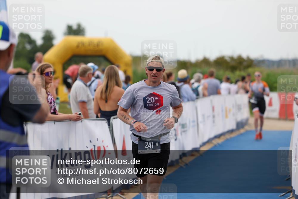 22.06.2025 - Viking Triathlon Michael Strokosch http://msf.ph/oto/8072659 22.06.2025 15:54:19 Ziel 43, 241 meine-sportfotos.de