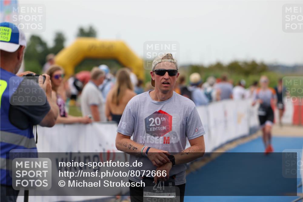 22.06.2025 - Viking Triathlon Michael Strokosch http://msf.ph/oto/8072666 22.06.2025 15:54:20 Ziel 43, 241 meine-sportfotos.de