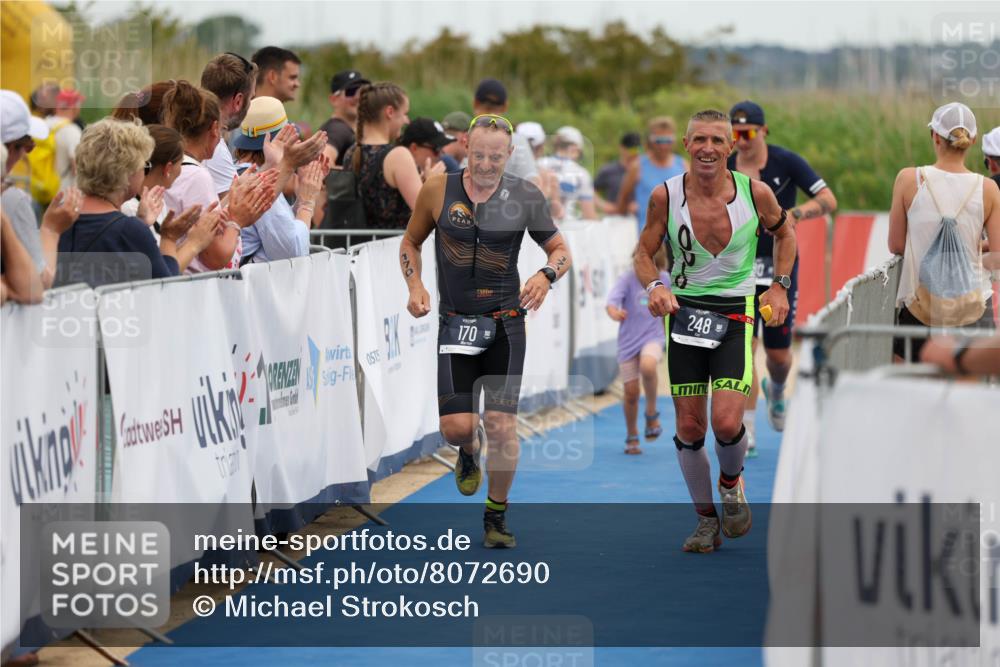 22.06.2025 - Viking Triathlon Michael Strokosch http://msf.ph/oto/8072690 22.06.2025 15:39:58 Ziel 170, 180, 248 meine-sportfotos.de