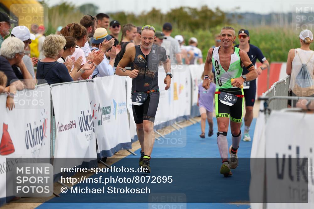 22.06.2025 - Viking Triathlon Michael Strokosch http://msf.ph/oto/8072695 22.06.2025 15:39:59 Ziel 170, 180, 248 meine-sportfotos.de