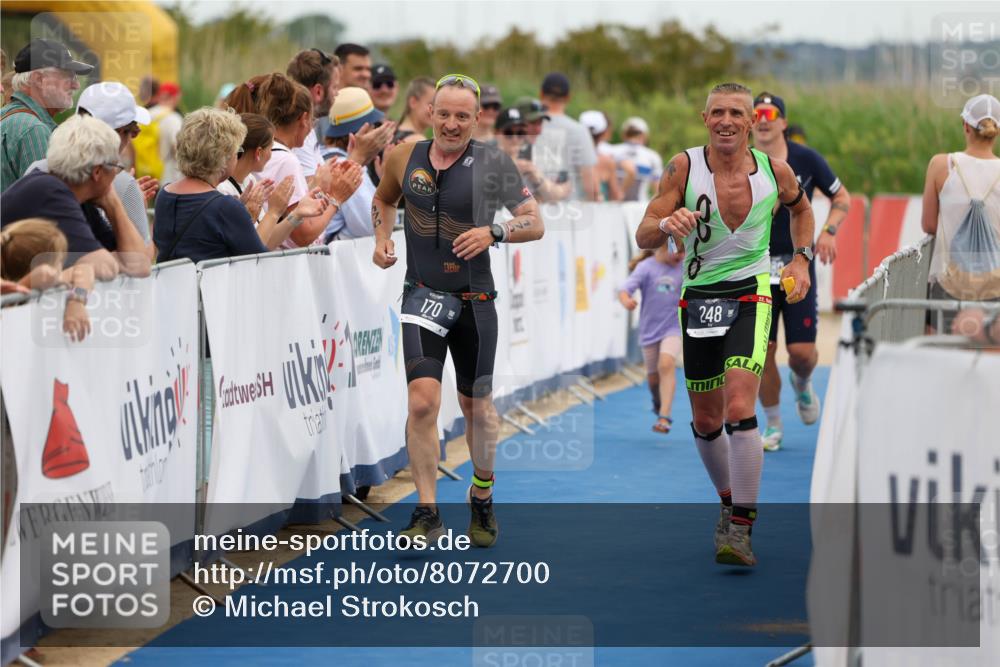 22.06.2025 - Viking Triathlon Michael Strokosch http://msf.ph/oto/8072700 22.06.2025 15:39:59 Ziel 170, 180, 248 meine-sportfotos.de