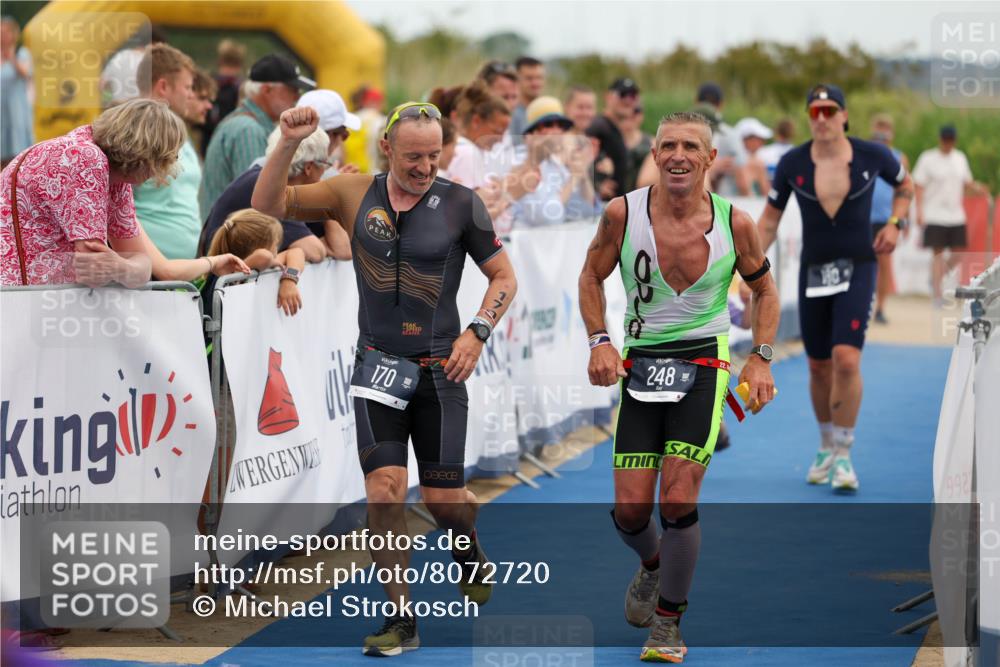 22.06.2025 - Viking Triathlon Michael Strokosch http://msf.ph/oto/8072720 22.06.2025 15:40:01 Ziel 170, 180, 248 meine-sportfotos.de