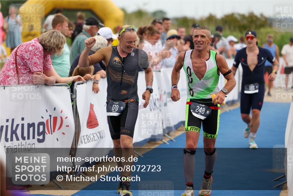 22.06.2025 - Viking Triathlon Michael Strokosch http://msf.ph/oto/8072723 22.06.2025 15:40:01 Ziel 170, 180, 248 meine-sportfotos.de