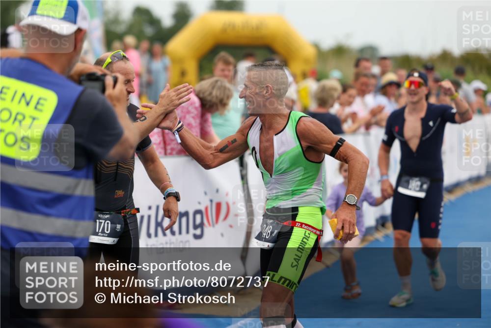 22.06.2025 - Viking Triathlon Michael Strokosch http://msf.ph/oto/8072737 22.06.2025 15:40:03 Ziel 170, 180, 248 meine-sportfotos.de