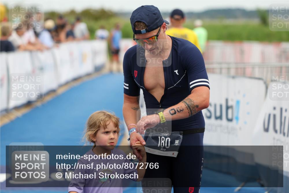 22.06.2025 - Viking Triathlon Michael Strokosch http://msf.ph/oto/8072766 22.06.2025 15:40:08 Ziel 170, 180 meine-sportfotos.de