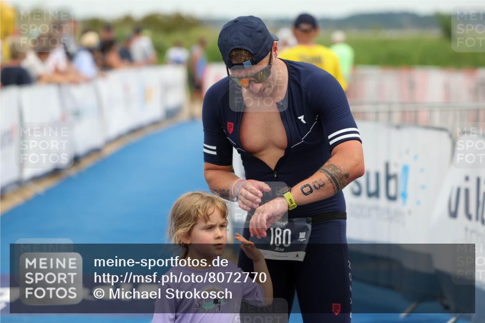 22.06.2025 - Viking Triathlon Michael Strokosch http://msf.ph/oto/8072770 22.06.2025 15:40:08 Ziel 170, 180 meine-sportfotos.de