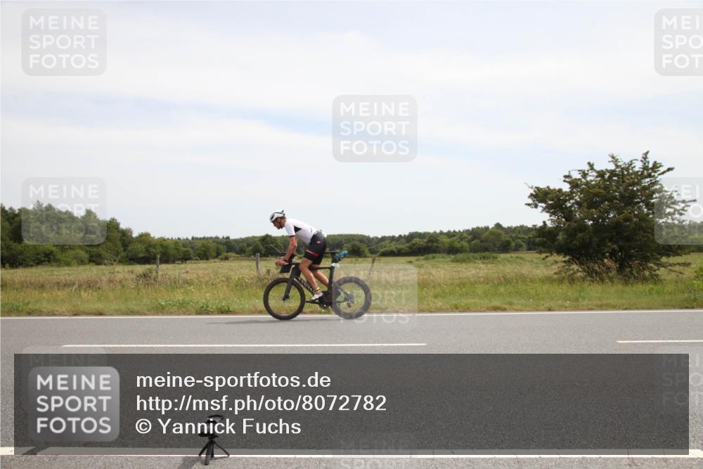 22.06.2025 - Viking Triathlon Yannick Fuchs http://msf.ph/oto/8072782 22.06.2025 12:39:13 Radfahren 23, 271, 450, 527 meine-sportfotos.de