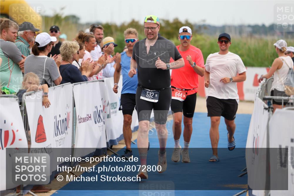 22.06.2025 - Viking Triathlon Michael Strokosch http://msf.ph/oto/8072800 22.06.2025 15:40:17 Ziel 532, 644 meine-sportfotos.de