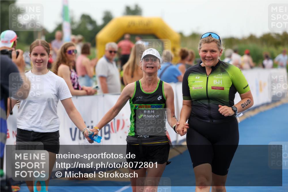 22.06.2025 - Viking Triathlon Michael Strokosch http://msf.ph/oto/8072801 22.06.2025 15:55:11 Ziel 636 meine-sportfotos.de