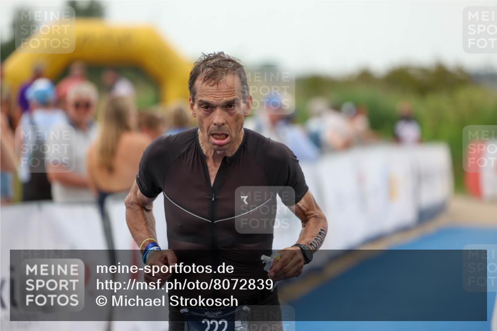 22.06.2025 - Viking Triathlon Michael Strokosch http://msf.ph/oto/8072839 22.06.2025 15:55:49 Ziel 222 meine-sportfotos.de