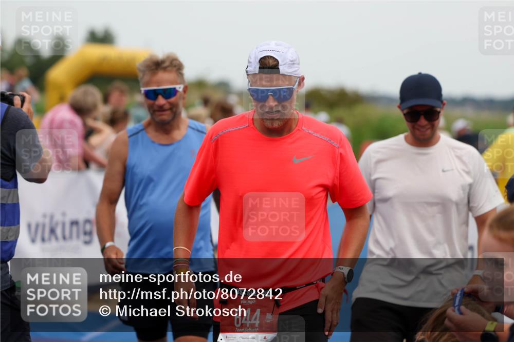 22.06.2025 - Viking Triathlon Michael Strokosch http://msf.ph/oto/8072842 22.06.2025 15:40:23 Ziel 532, 644 meine-sportfotos.de