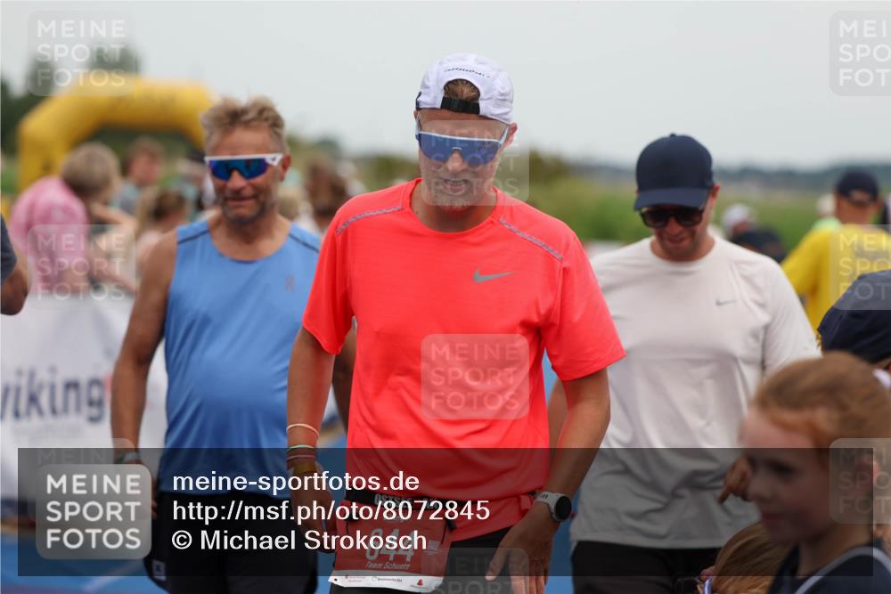22.06.2025 - Viking Triathlon Michael Strokosch http://msf.ph/oto/8072845 22.06.2025 15:40:23 Ziel 532, 644 meine-sportfotos.de
