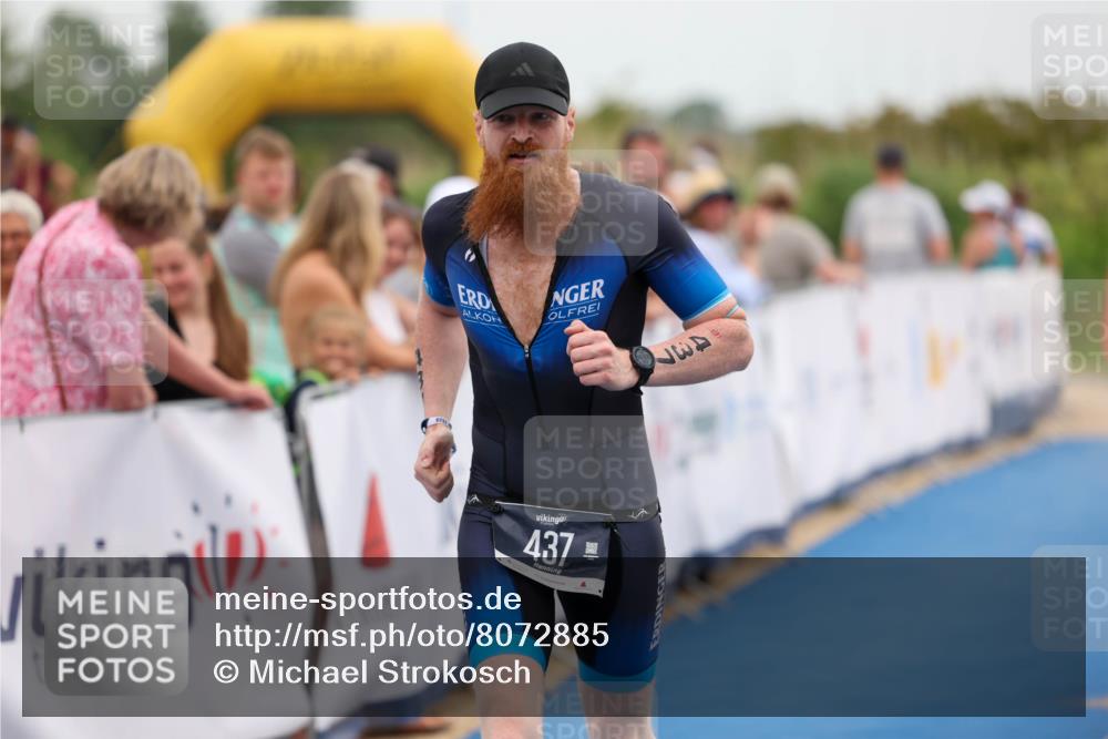 22.06.2025 - Viking Triathlon Michael Strokosch http://msf.ph/oto/8072885 22.06.2025 15:40:50 Ziel 159, 437 meine-sportfotos.de