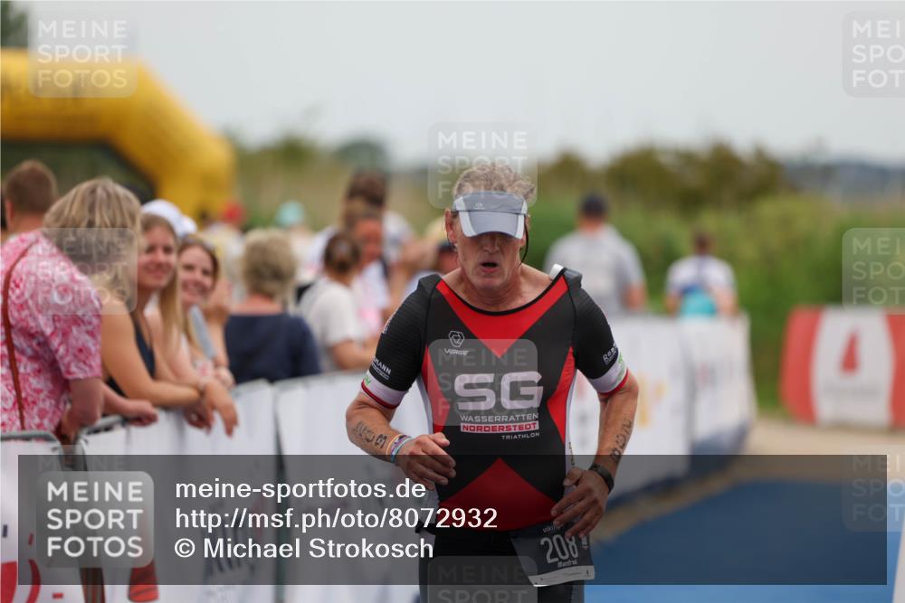 22.06.2025 - Viking Triathlon Michael Strokosch http://msf.ph/oto/8072932 22.06.2025 15:41:23 Ziel 208 meine-sportfotos.de