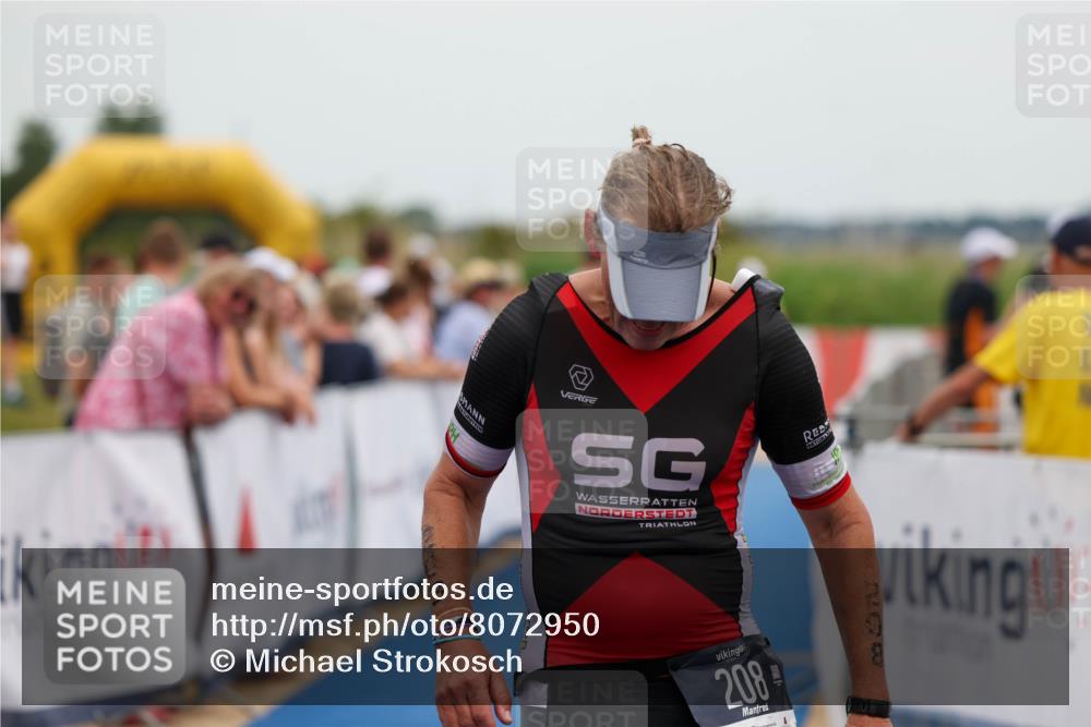 22.06.2025 - Viking Triathlon Michael Strokosch http://msf.ph/oto/8072950 22.06.2025 15:41:25 Ziel 208 meine-sportfotos.de