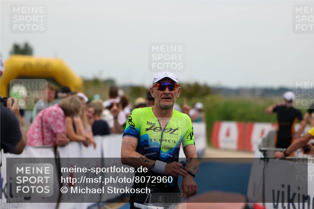 22.06.2025 - Viking Triathlon Michael Strokosch http://msf.ph/oto/8072960 22.06.2025 15:41:33 Ziel 71, 505 meine-sportfotos.de