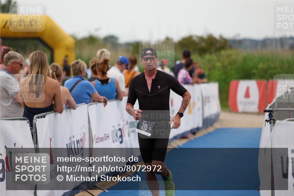 22.06.2025 - Viking Triathlon Michael Strokosch http://msf.ph/oto/8072972 22.06.2025 15:57:45 Ziel 219 meine-sportfotos.de