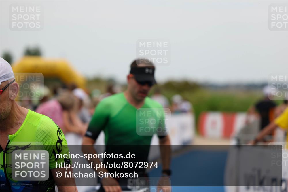 22.06.2025 - Viking Triathlon Michael Strokosch http://msf.ph/oto/8072974 22.06.2025 15:41:36 Ziel 71, 505 meine-sportfotos.de