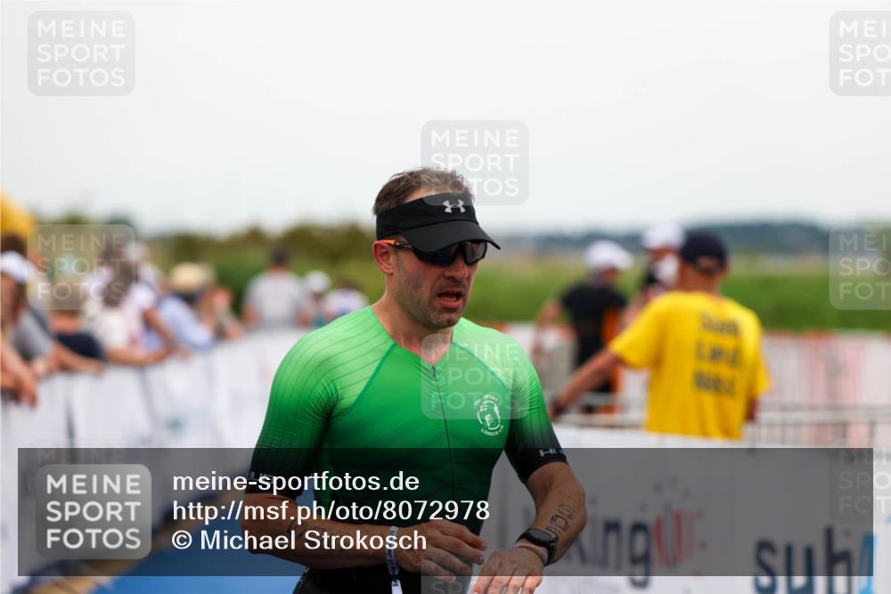 22.06.2025 - Viking Triathlon Michael Strokosch http://msf.ph/oto/8072978 22.06.2025 15:41:36 Ziel 71, 505 meine-sportfotos.de