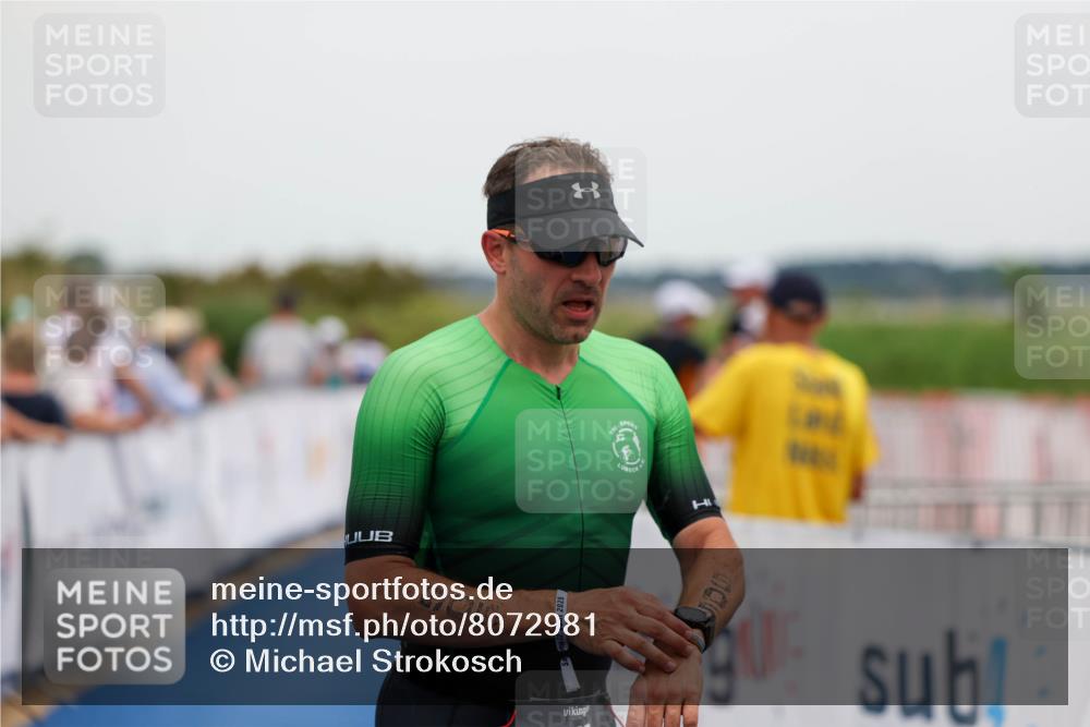 22.06.2025 - Viking Triathlon Michael Strokosch http://msf.ph/oto/8072981 22.06.2025 15:41:37 Ziel 71, 505 meine-sportfotos.de