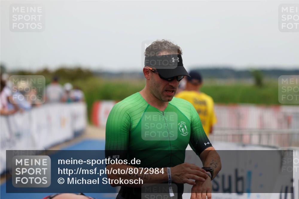 22.06.2025 - Viking Triathlon Michael Strokosch http://msf.ph/oto/8072984 22.06.2025 15:41:37 Ziel 71, 505 meine-sportfotos.de