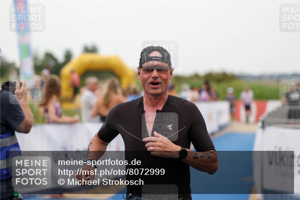 22.06.2025 - Viking Triathlon Michael Strokosch http://msf.ph/oto/8072999 22.06.2025 15:57:48 Ziel 219 meine-sportfotos.de