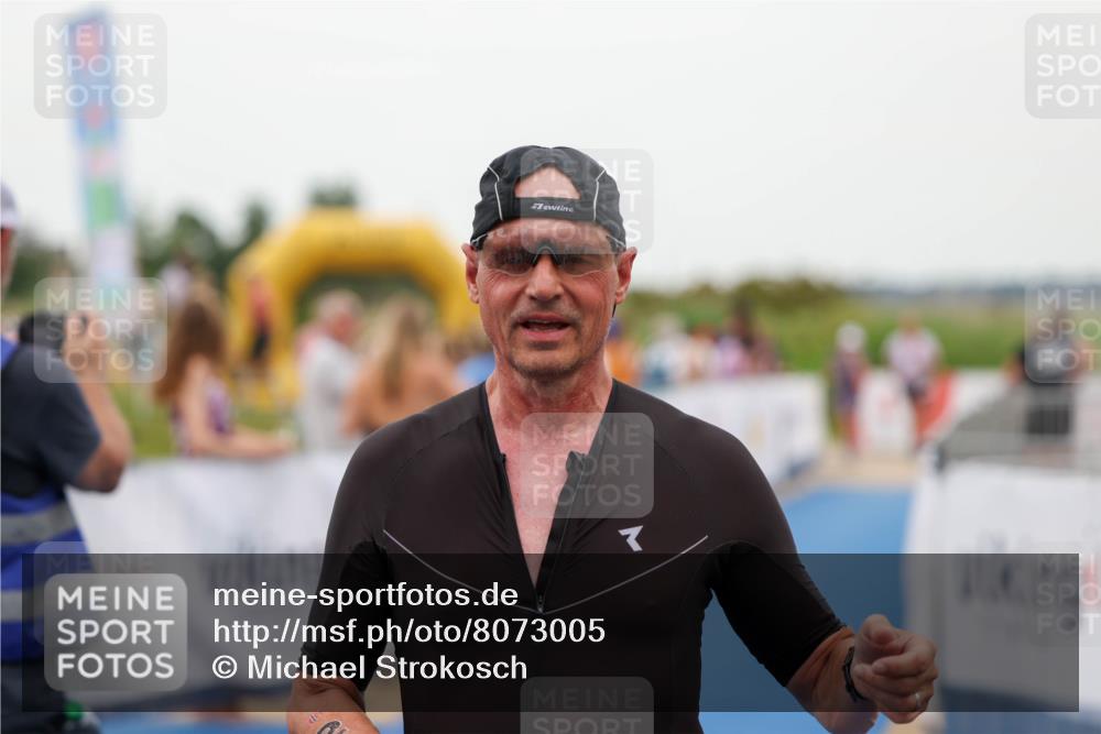 22.06.2025 - Viking Triathlon Michael Strokosch http://msf.ph/oto/8073005 22.06.2025 15:57:48 Ziel 219 meine-sportfotos.de