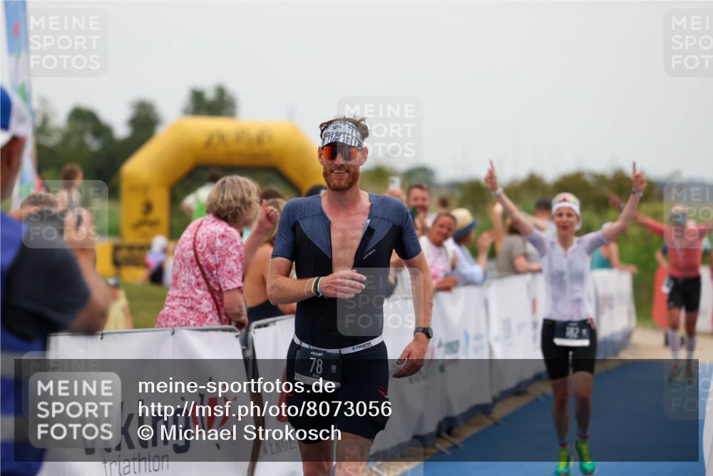 22.06.2025 - Viking Triathlon Michael Strokosch http://msf.ph/oto/8073056 22.06.2025 15:42:19 Ziel 64, 78, 172, 182 meine-sportfotos.de