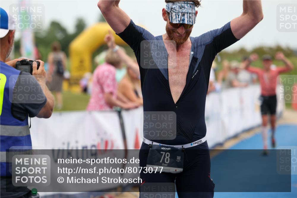 22.06.2025 - Viking Triathlon Michael Strokosch http://msf.ph/oto/8073077 22.06.2025 15:42:21 Ziel 64, 78, 172, 182 meine-sportfotos.de