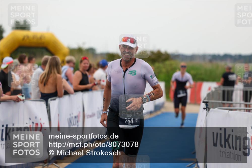 22.06.2025 - Viking Triathlon Michael Strokosch http://msf.ph/oto/8073078 22.06.2025 15:58:46 Ziel 18, 254 meine-sportfotos.de
