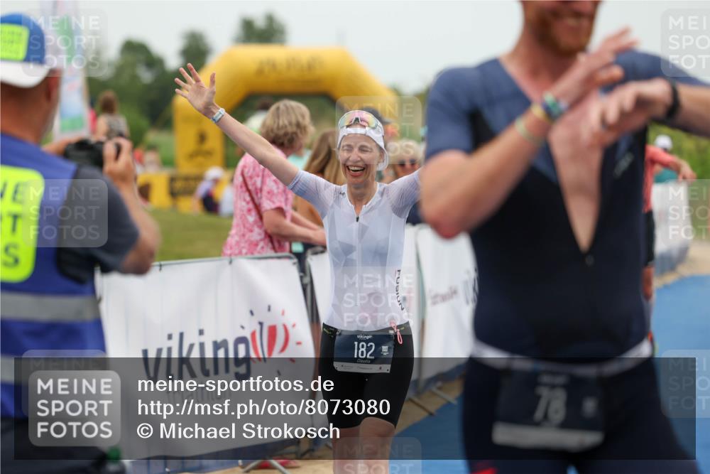 22.06.2025 - Viking Triathlon Michael Strokosch http://msf.ph/oto/8073080 22.06.2025 15:42:22 Ziel 64, 78, 172, 182 meine-sportfotos.de