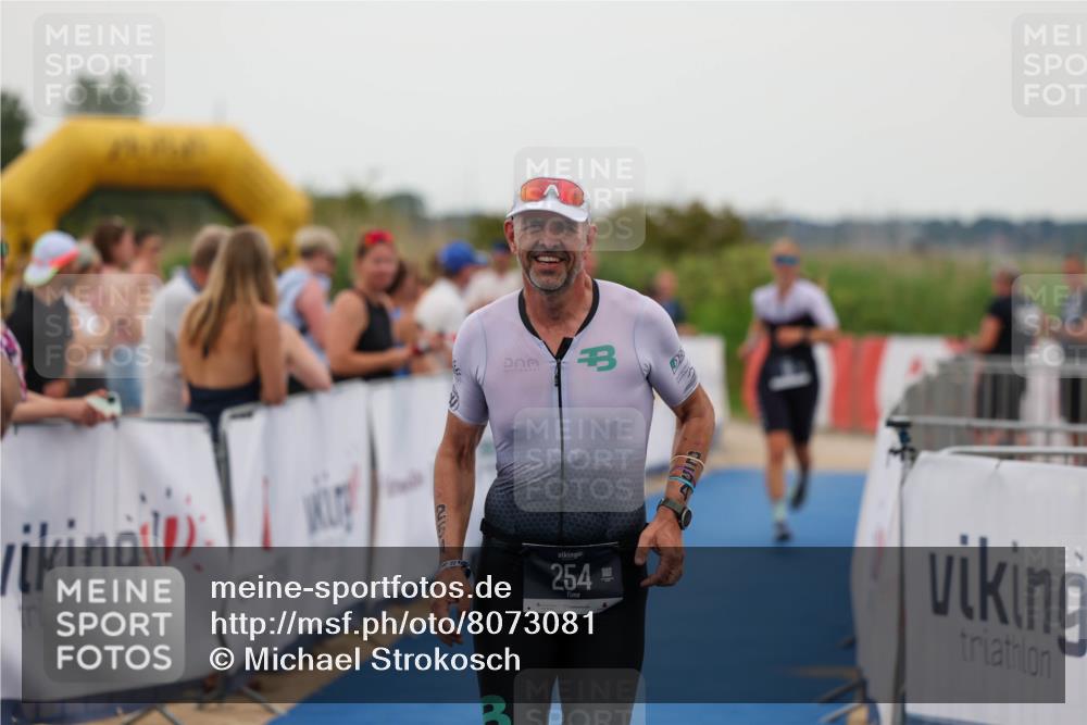 22.06.2025 - Viking Triathlon Michael Strokosch http://msf.ph/oto/8073081 22.06.2025 15:58:46 Ziel 18, 254 meine-sportfotos.de