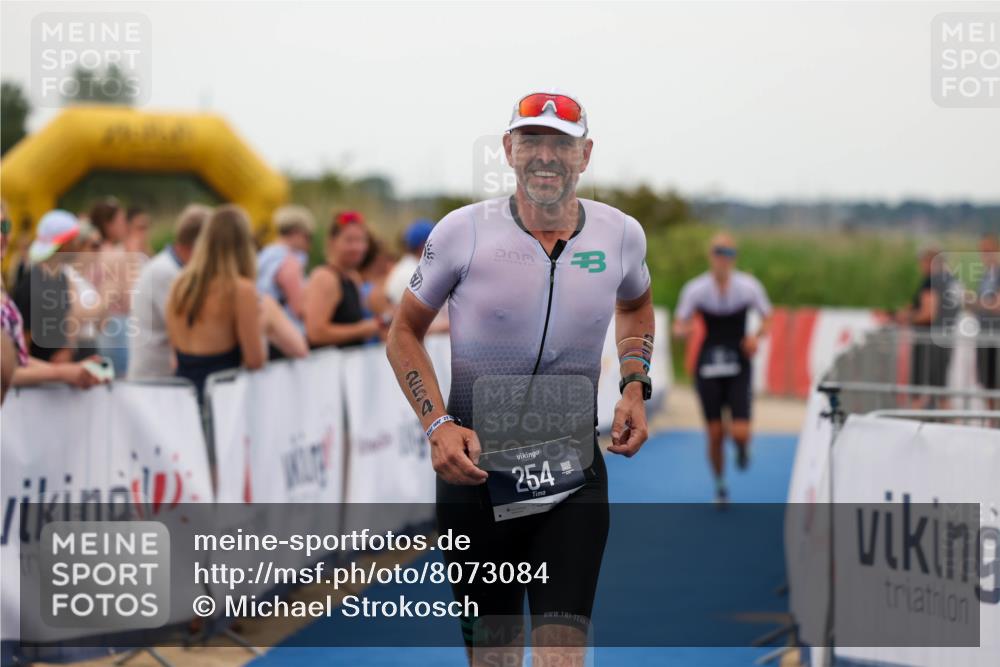 22.06.2025 - Viking Triathlon Michael Strokosch http://msf.ph/oto/8073084 22.06.2025 15:58:46 Ziel 18, 254 meine-sportfotos.de