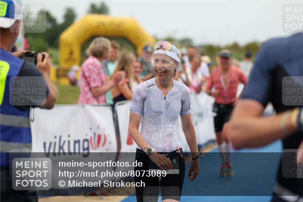 22.06.2025 - Viking Triathlon Michael Strokosch http://msf.ph/oto/8073089 22.06.2025 15:42:23 Ziel 64, 78, 172, 182 meine-sportfotos.de