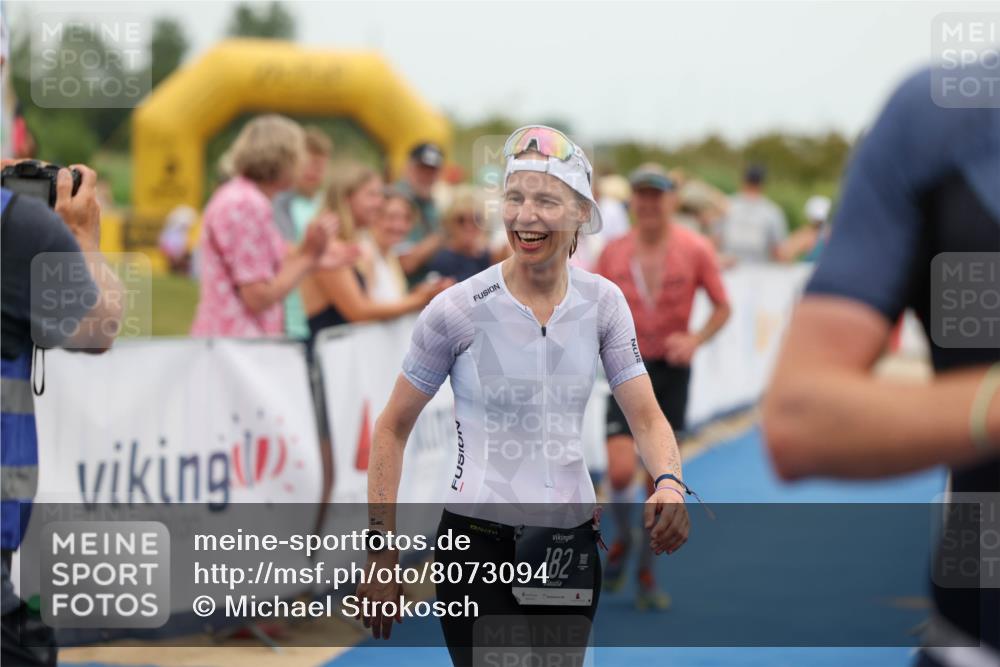 22.06.2025 - Viking Triathlon Michael Strokosch http://msf.ph/oto/8073094 22.06.2025 15:42:23 Ziel 64, 78, 172, 182 meine-sportfotos.de